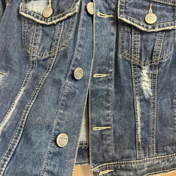 Free People | Distressed Denim Jacket | Size 6 - Picture 5 of 7